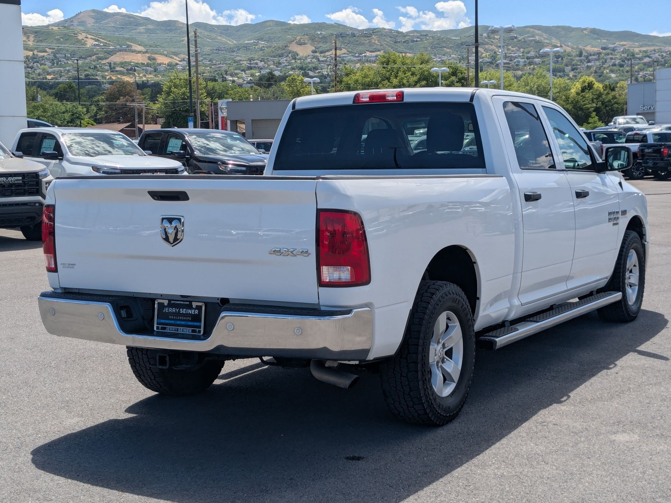 Used 2019 RAM 1500 Classic Tradesman AWD/4WD image 5