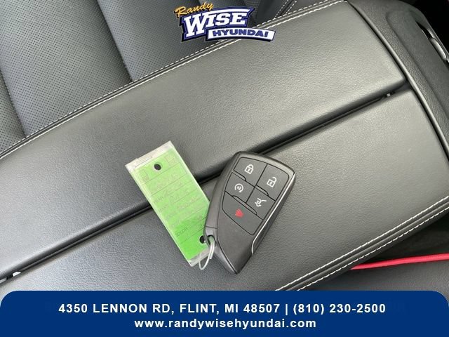 Used 2022 Buick Envision Essence w/ Technology Package I FWD image 30