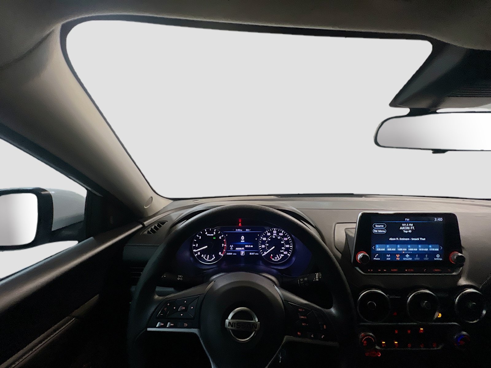 Used 2023 Nissan Sentra SV FWD image 7
