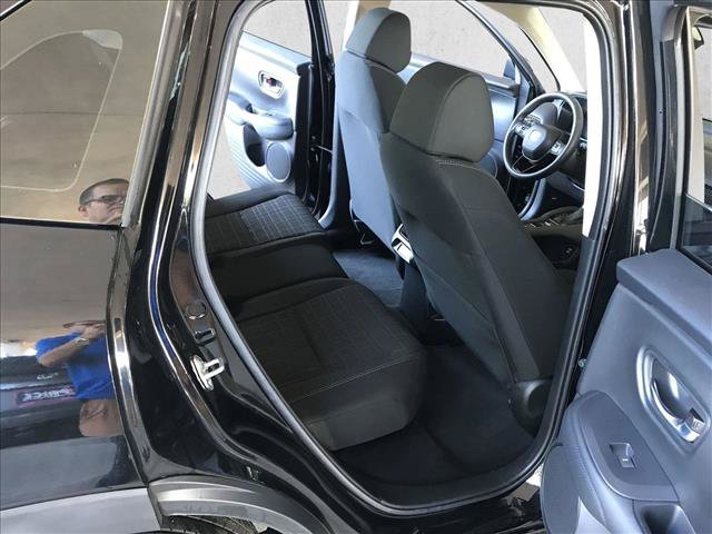 Used 2024 Honda HR-V LX image 16