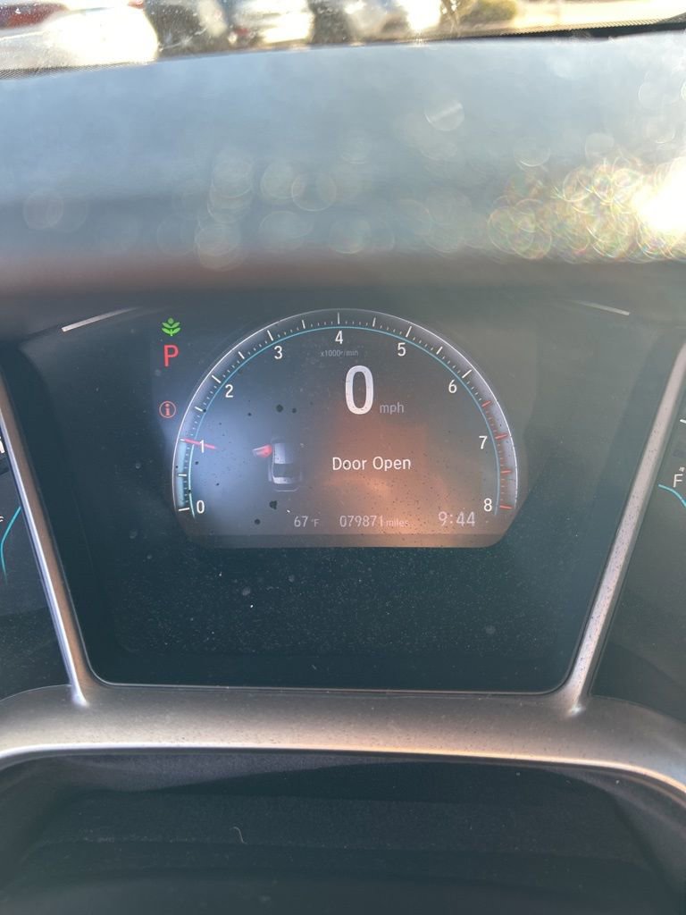 Used 2020 Honda Civic Touring image 8