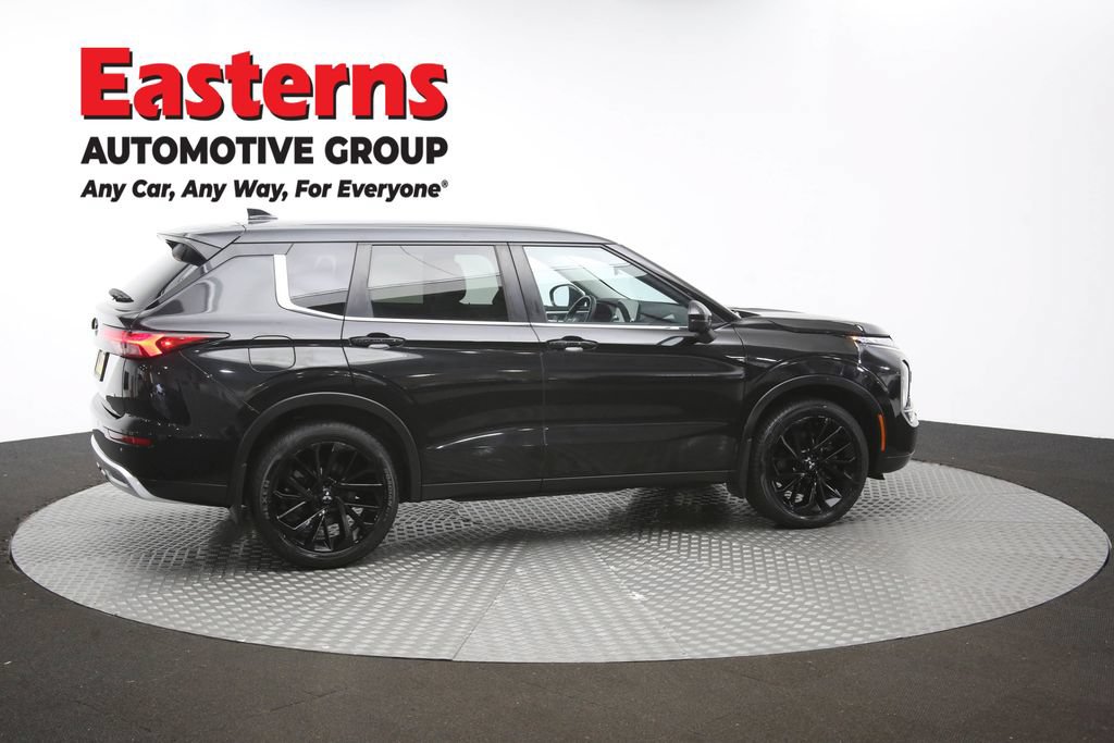 Used 2024 Mitsubishi Outlander SE AWD/4WD image 43
