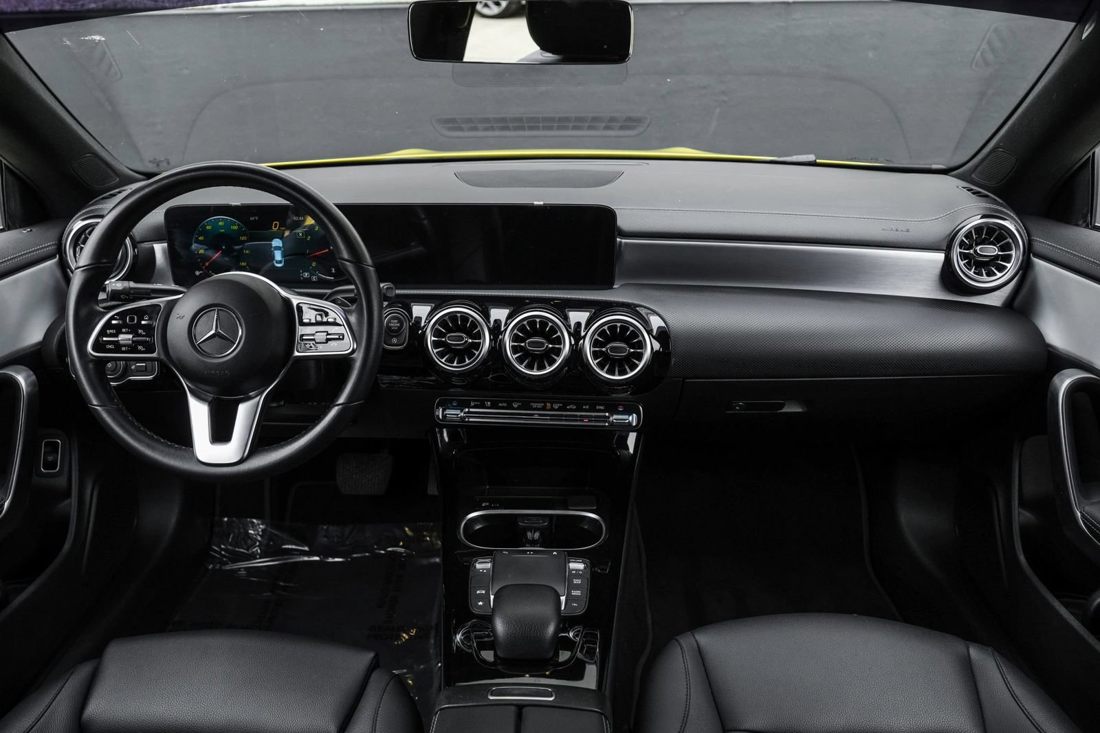 Used 2022 Mercedes-Benz CLA 250 image 18