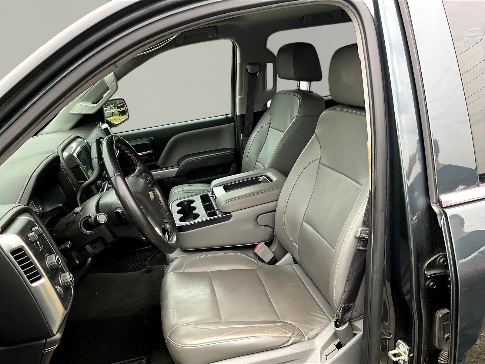 Used 2017 Chevrolet Silverado 1500 LTZ Z71 AWD/4WD image 21