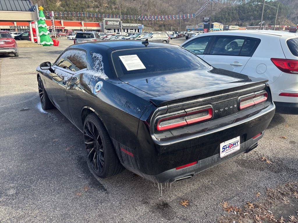 Used 2015 Dodge Challenger SXT w/ Super Sport Group (SS/T) image 6