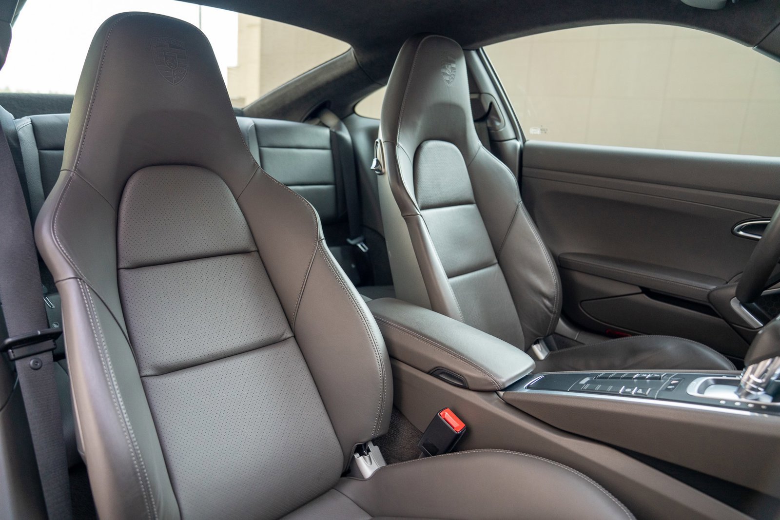 Used 2019 Porsche 911 Carrera 4S w/ Sport Chrono Package image 25