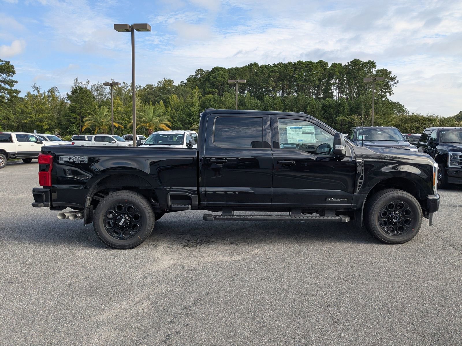 New 2025 Ford F350 Lariat w/ Lariat Ultimate Package image 3