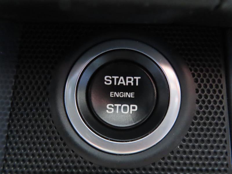 Used 2017 Land Rover Range Rover Sport SVR image 20