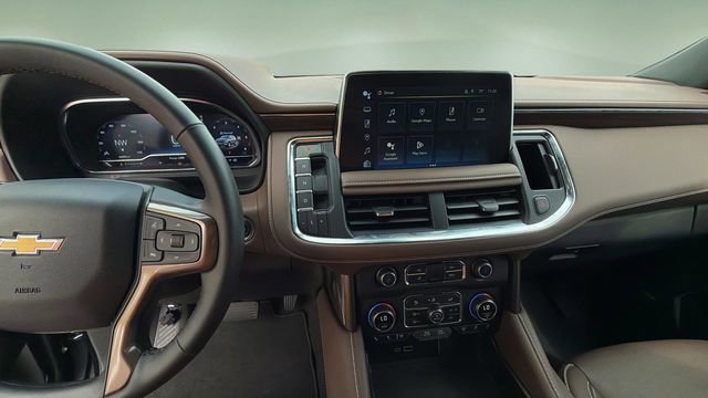 Used 2024 Chevrolet Tahoe High Country AWD/4WD image 41