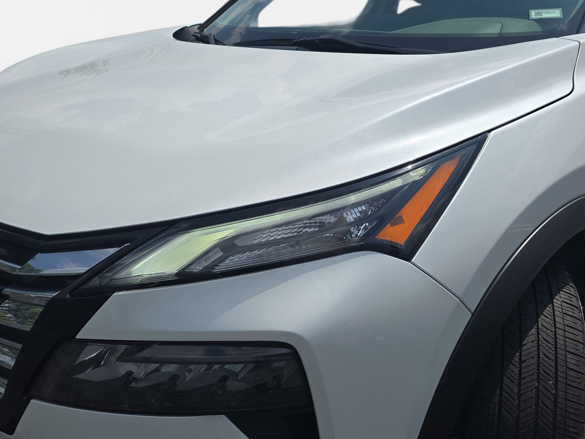 Used 2024 Nissan Rogue SL w/ SL Premium Package FWD image 30