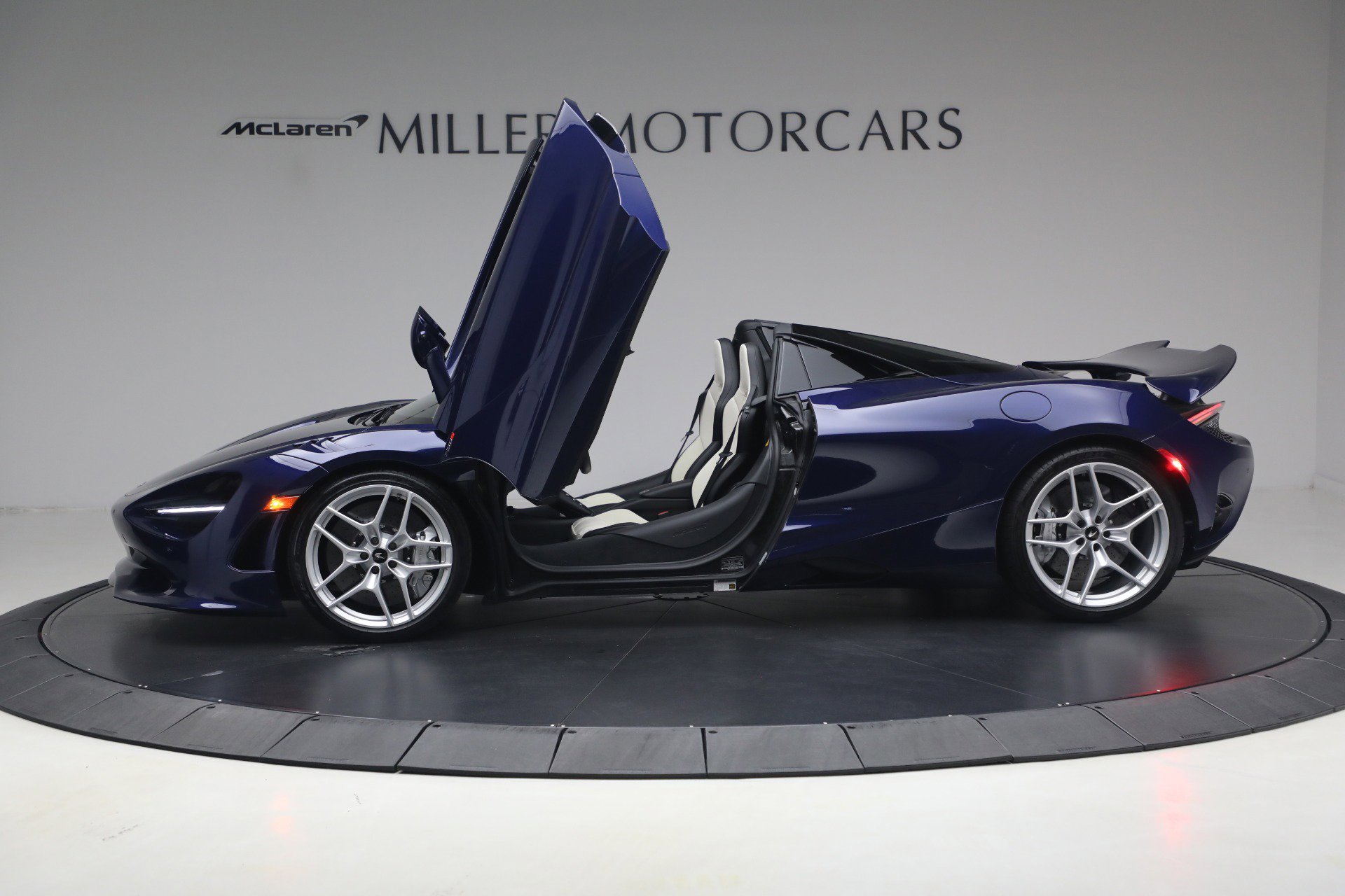 New 2027 McLaren 750S Spider RWD image 14