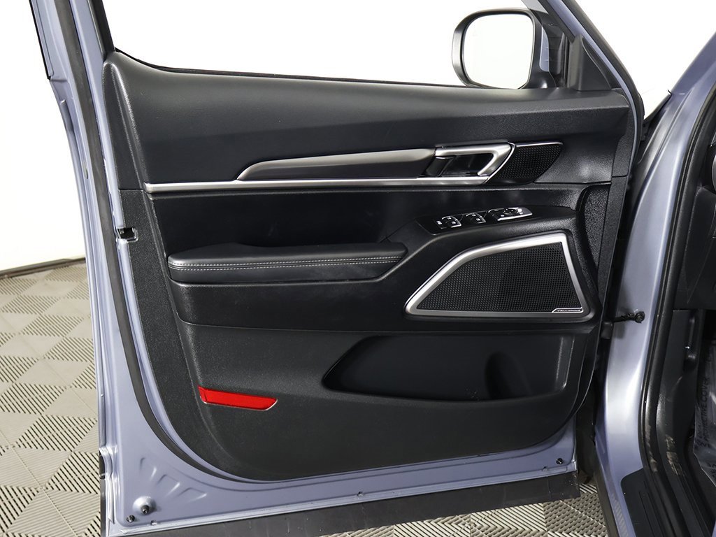 Used 2024 Kia Telluride S w/ S Sunroof Package image 25