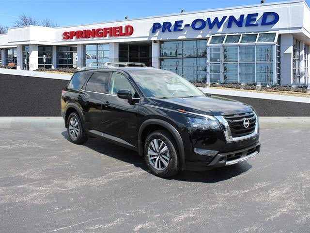 Used 2025 Nissan Pathfinder SL w/ Cargo Package