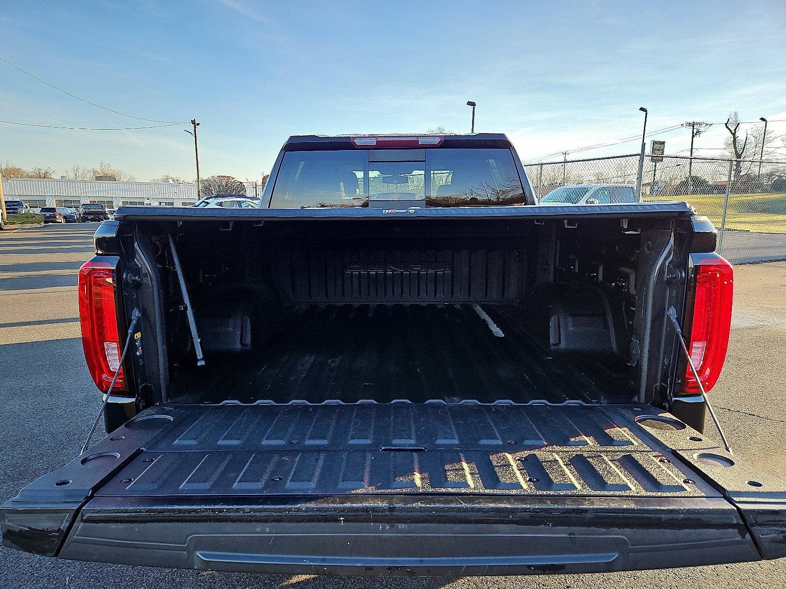 Used 2021 GMC Sierra 1500 Denali image 29