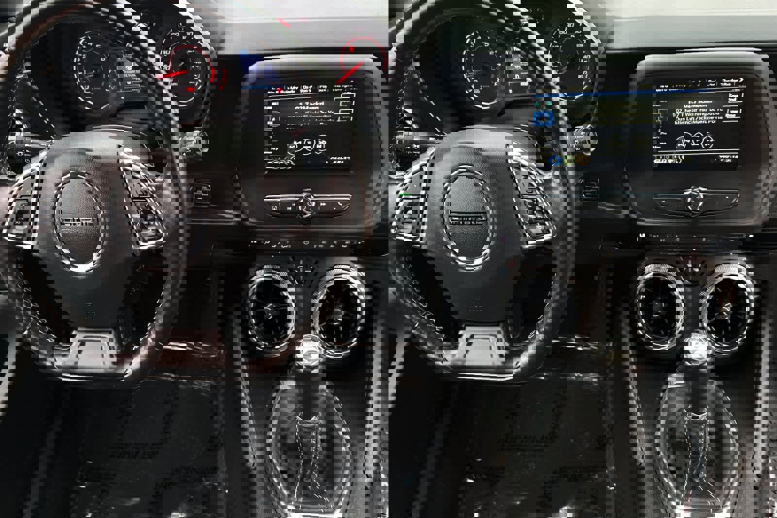 Used 2019 Chevrolet Camaro LT image 15