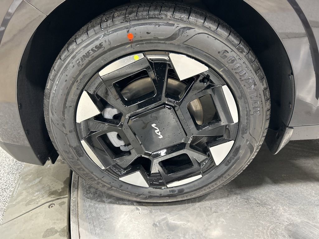 New 2026 Kia Carnival EX image 30