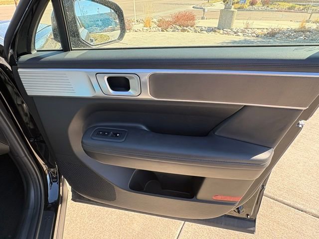 Used 2025 Hyundai Santa Fe SEL image 30