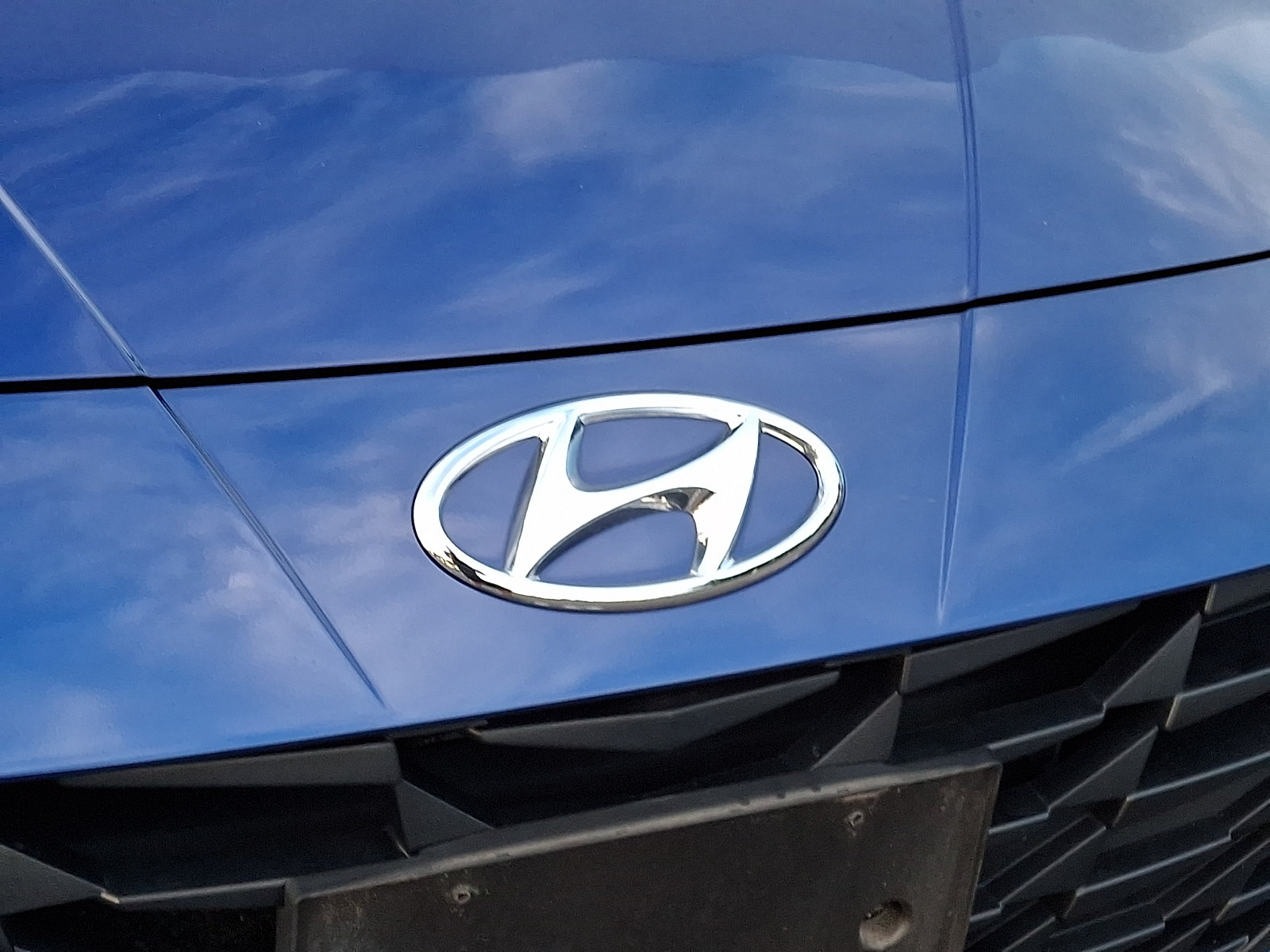 Used 2023 Hyundai Elantra SEL w/ Convenience Package FWD image 8