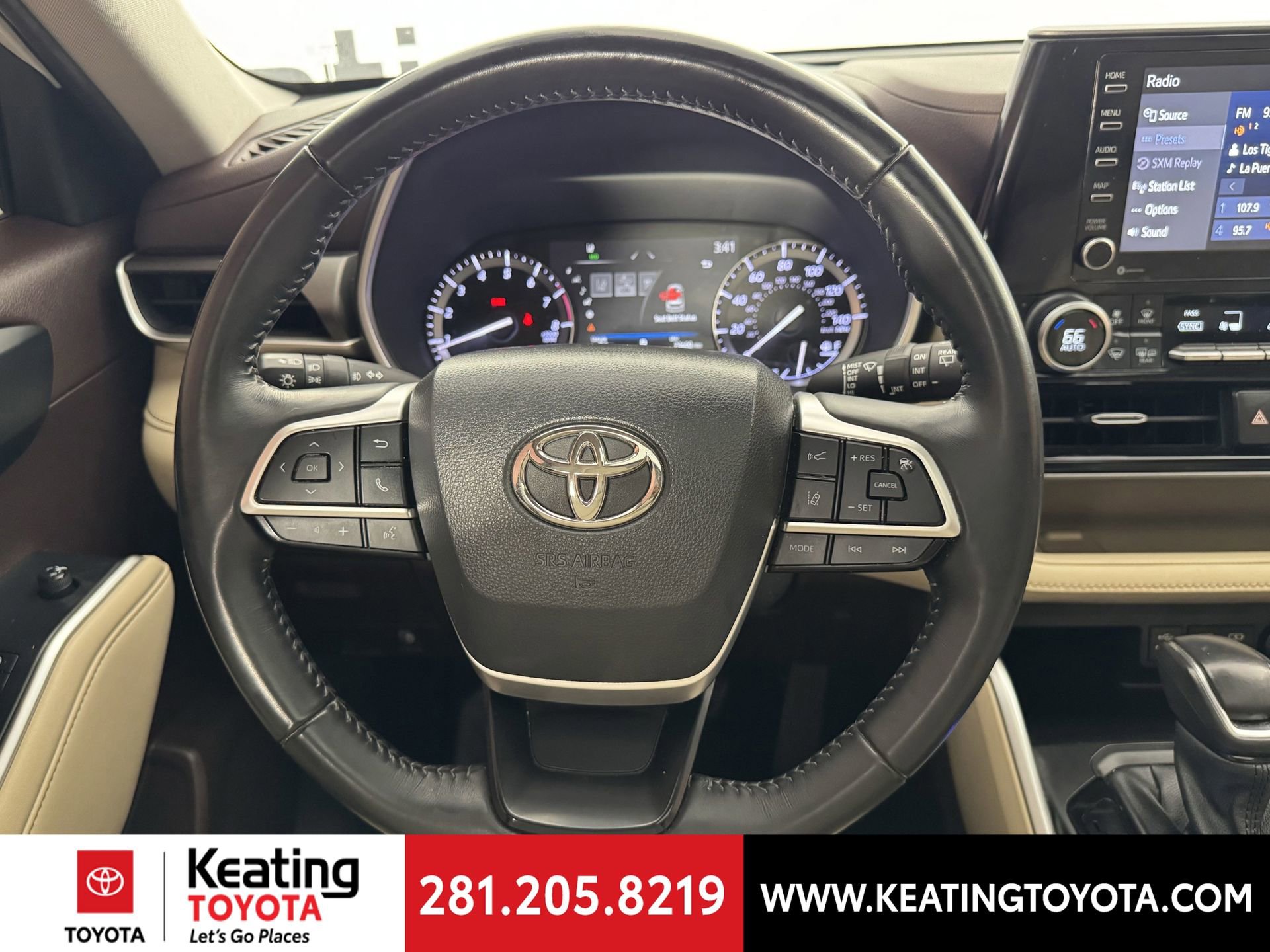 Used 2022 Toyota Highlander XLE image 28