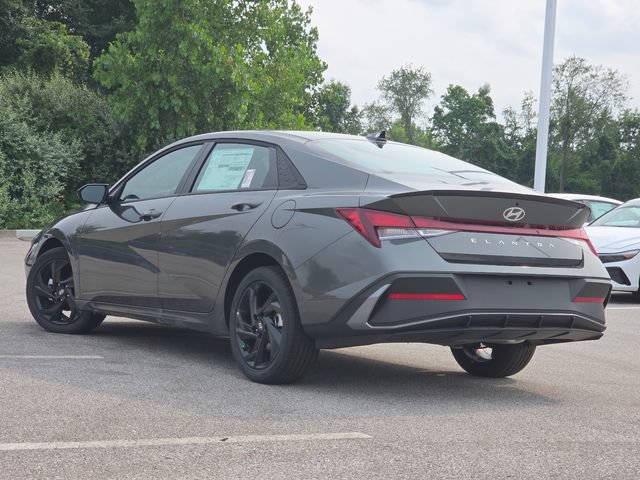New 2026 Hyundai Elantra Sport FWD image 13