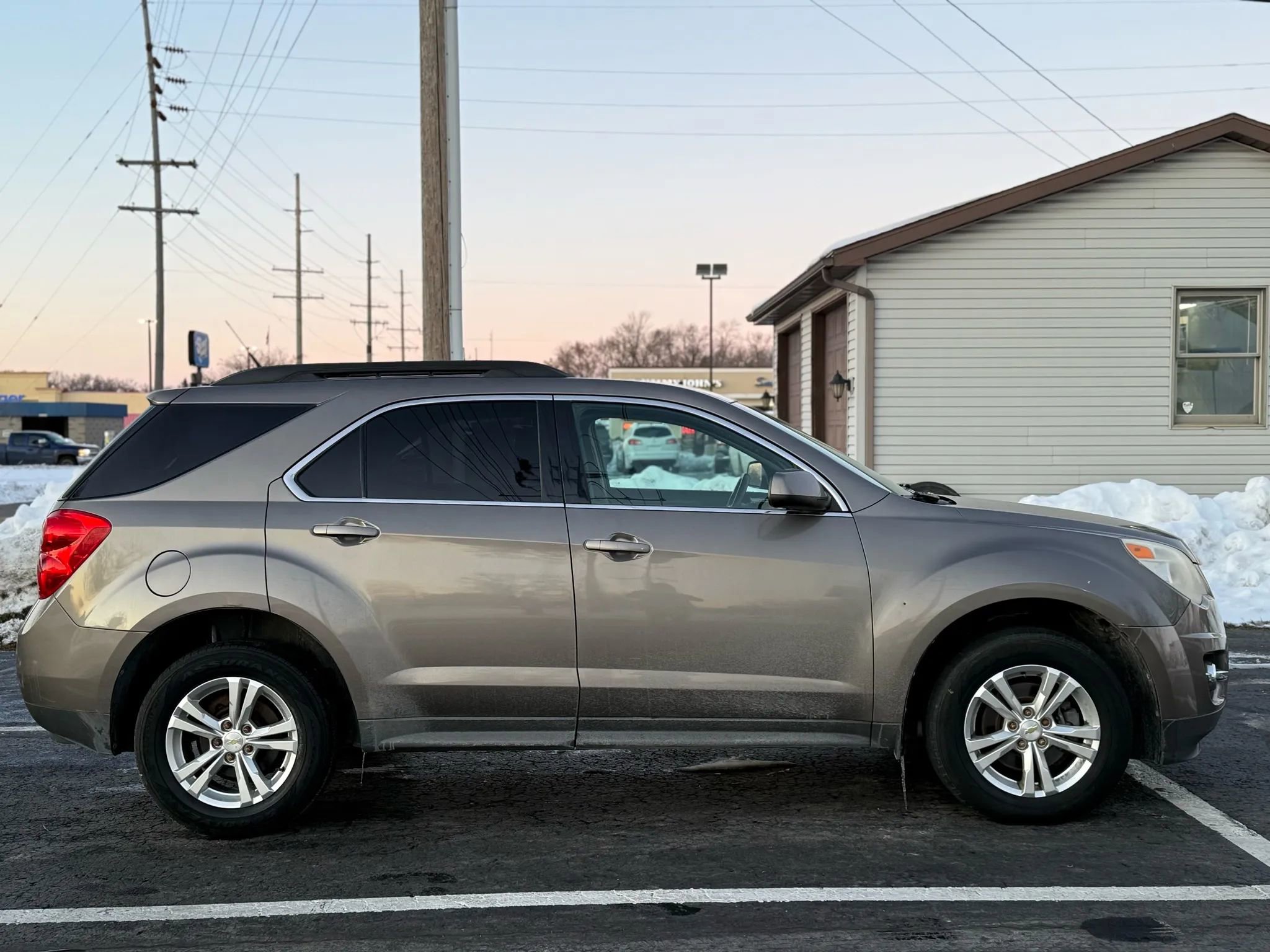 Used 2011 Chevrolet Equinox LT image 6