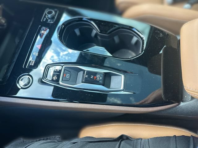 Used 2025 Audi A5 2.0T Premium Plus w/ Premium Plus AWD/4WD image 22