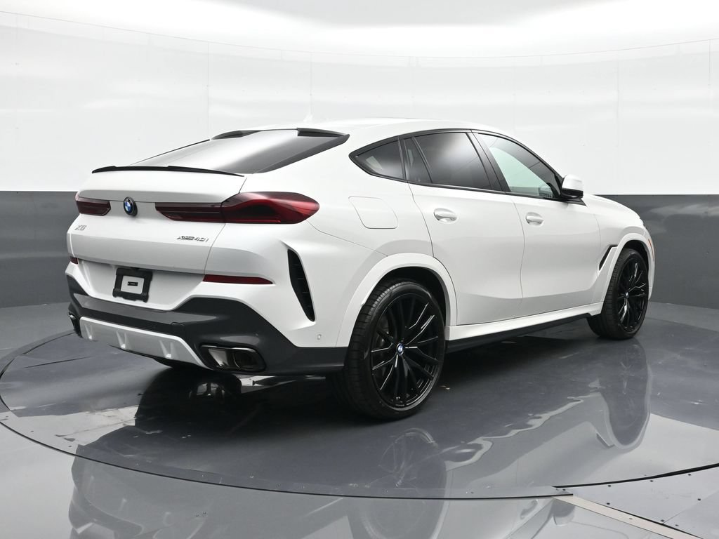 Used 2025 BMW X6 xDrive40i w/ Executive Package AWD/4WD image 14