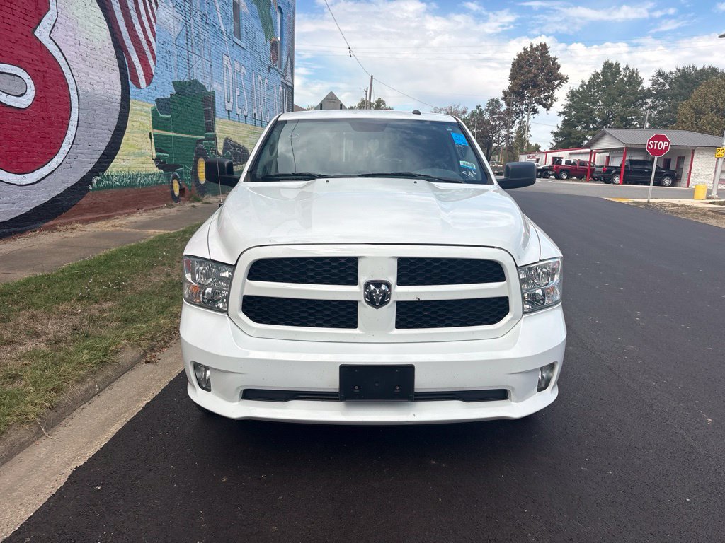 Used 2018 RAM 1500 Express w/ Express Value Package AWD/4WD image 11