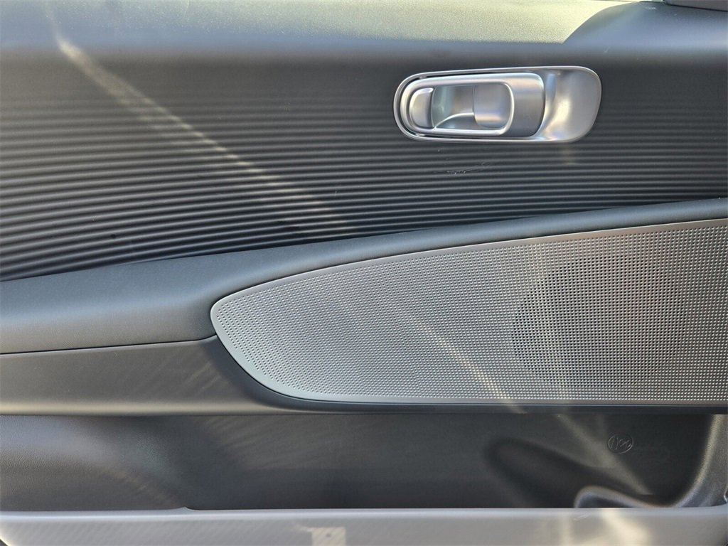 New 2025 Hyundai Ioniq 6 SEL image 10
