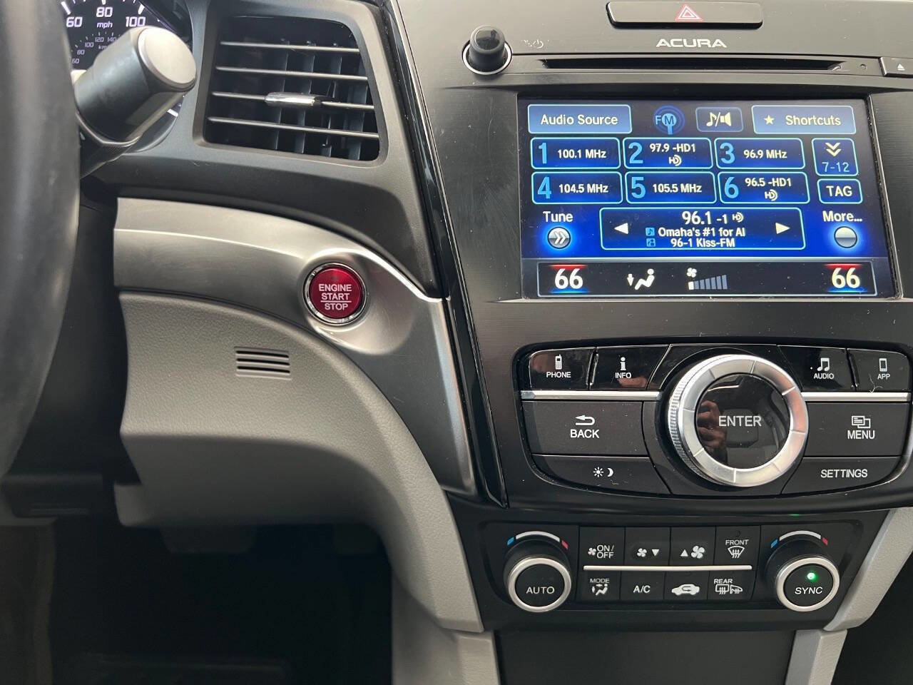 Used 2017 Acura ILX image 21