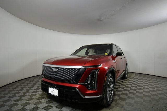 New 2026 Cadillac Vistiq Luxury w/ LPO, Floor Liner Package image 18