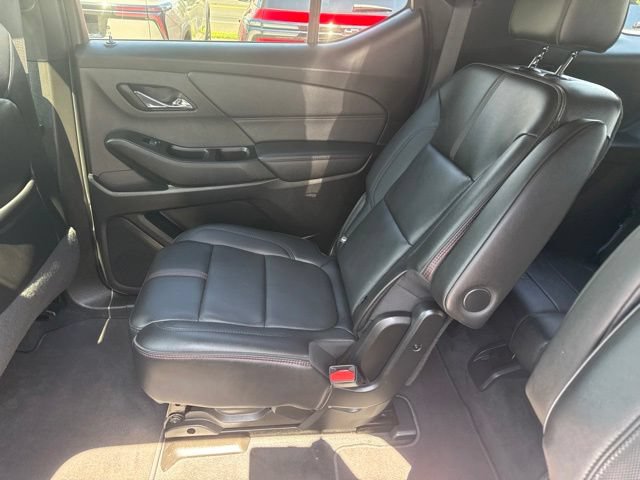 Used 2023 Chevrolet Traverse RS AWD/4WD image 14