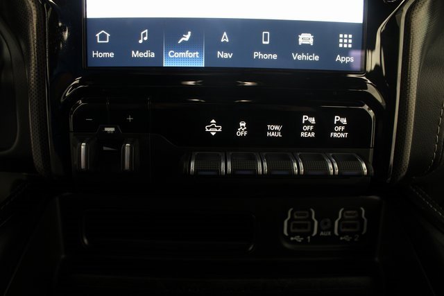 Used 2022 RAM 1500 Limited w/ Body Color Bumper Group image 7