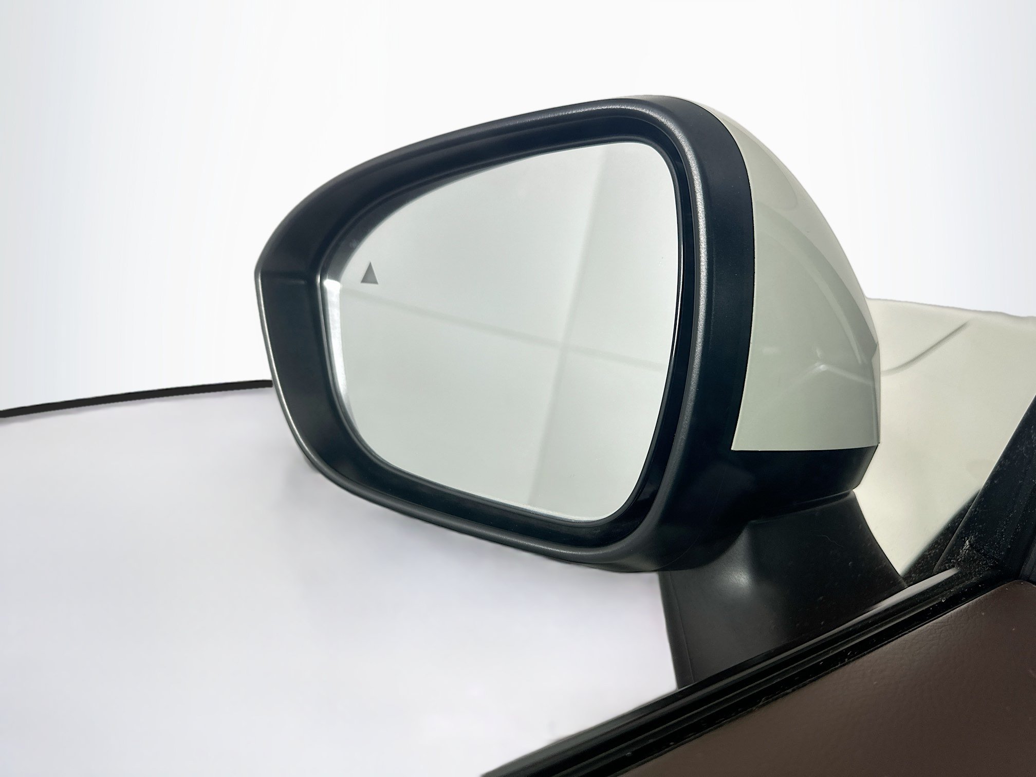 Used 2022 Nissan Rogue SV FWD image 16