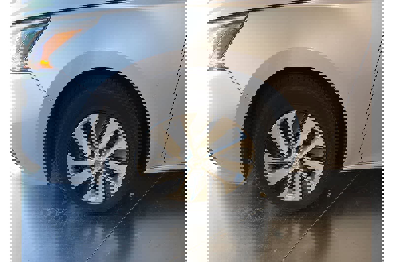 Used 2020 Nissan Altima 2.5 S image 3