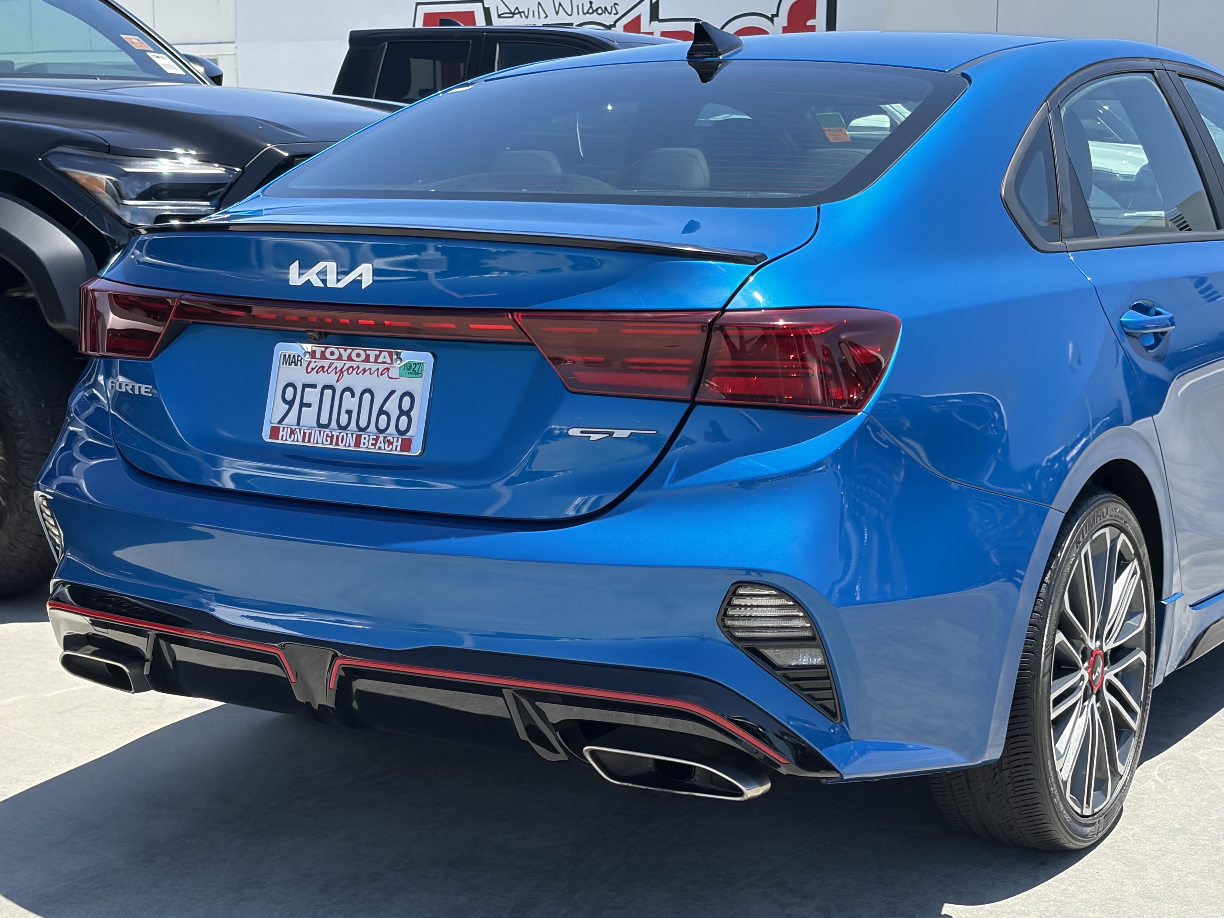 Used 2023 Kia Forte GT FWD image 4