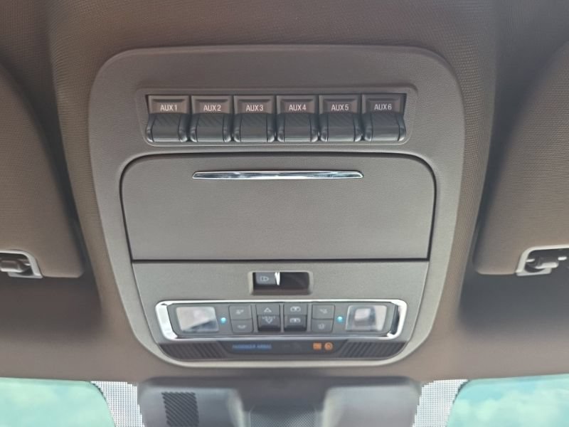 Used 2024 Ford F350 King Ranch w/ Chrome Package AWD/4WD image 51
