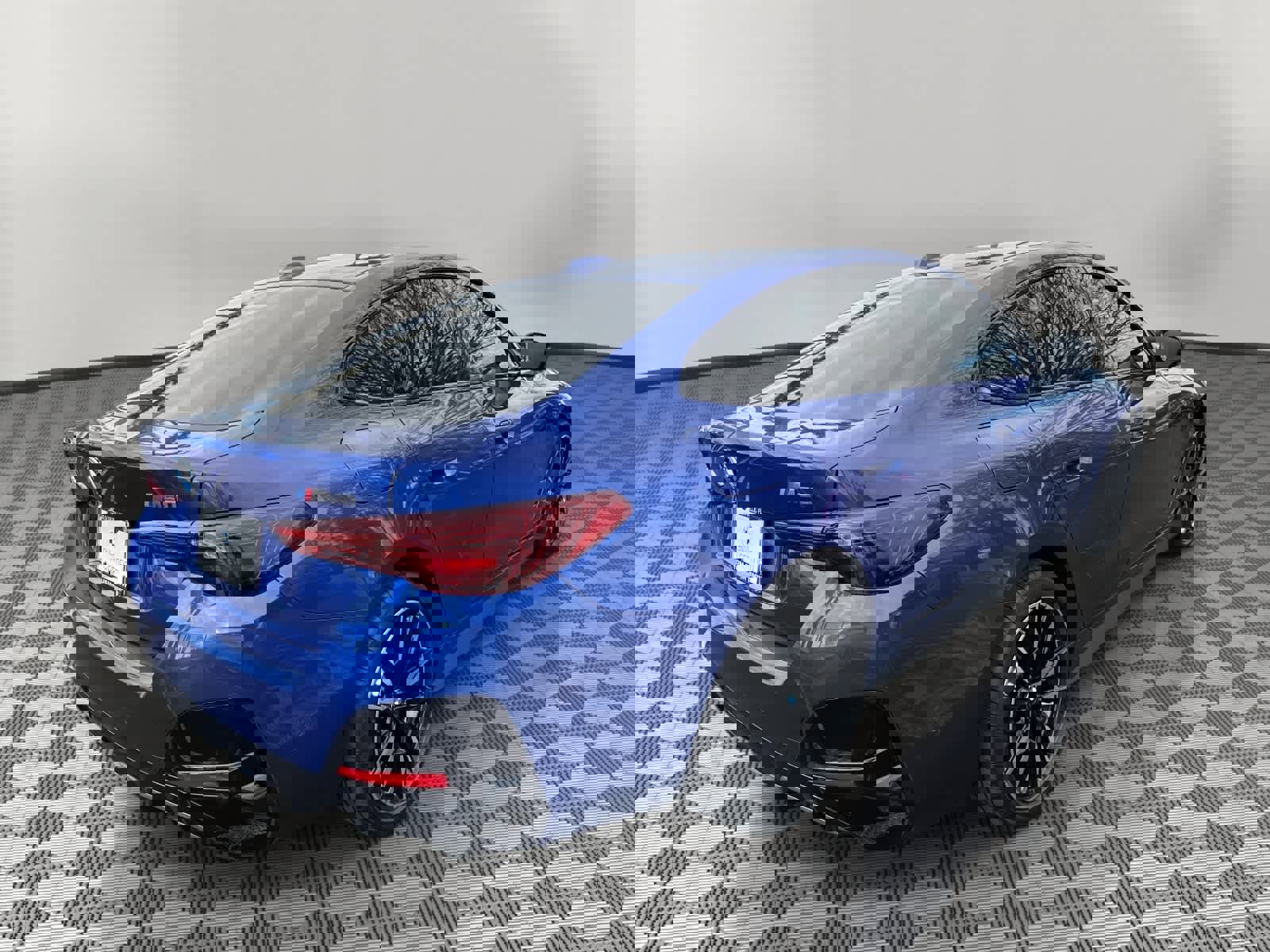 Certified 2025 BMW i4 M50 w/ Premium Package image 3