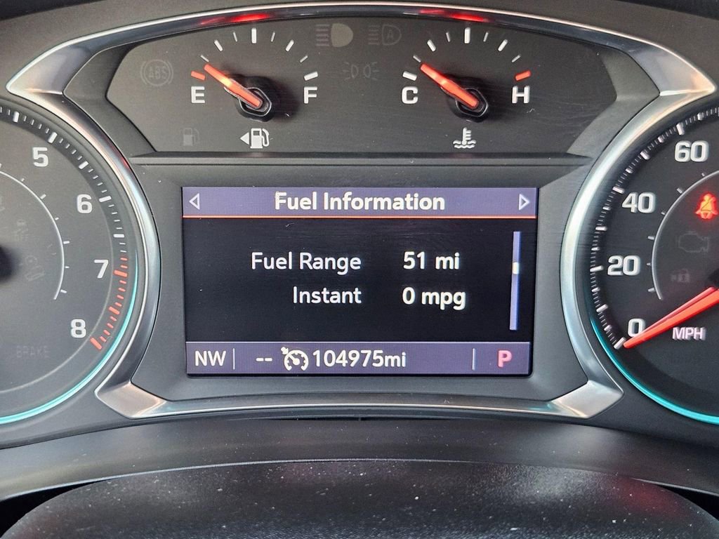 Used 2021 Chevrolet Traverse LT image 16