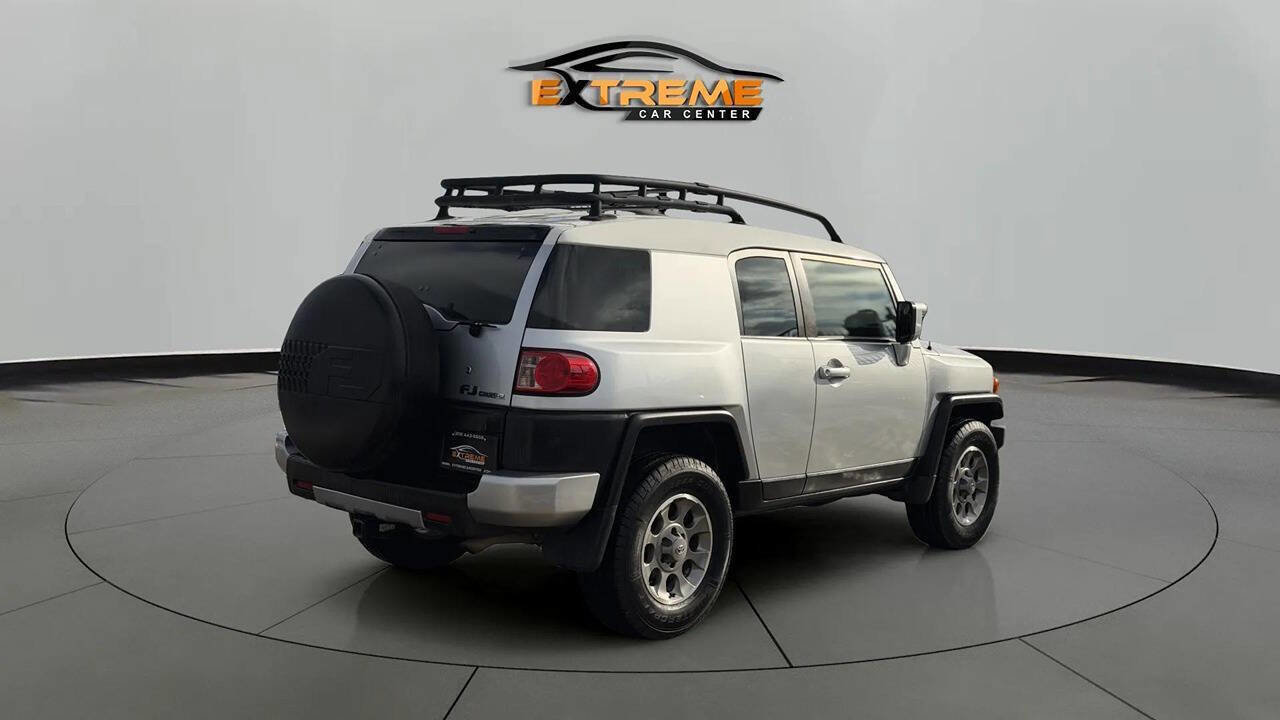 Used 2007 Toyota FJ Cruiser 4WD image 8