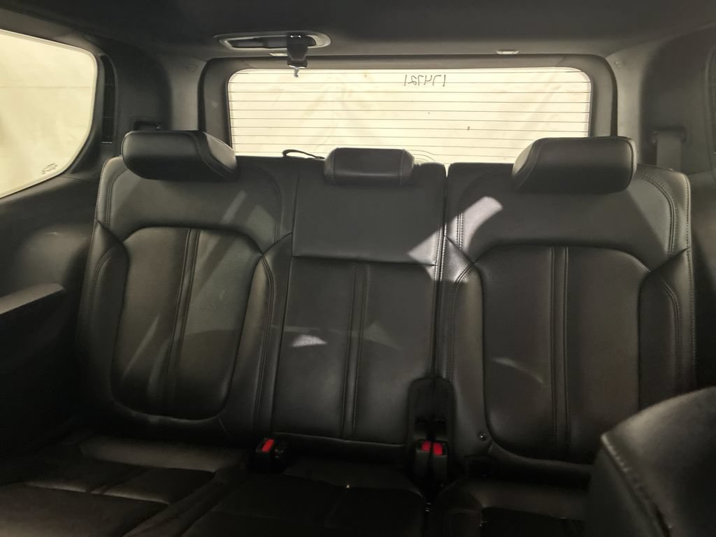 Used 2024 Jeep Wagoneer Series III AWD/4WD image 13