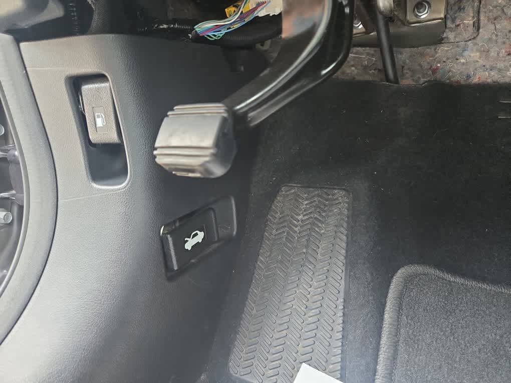 Used 2016 Honda CR-V LX image 30