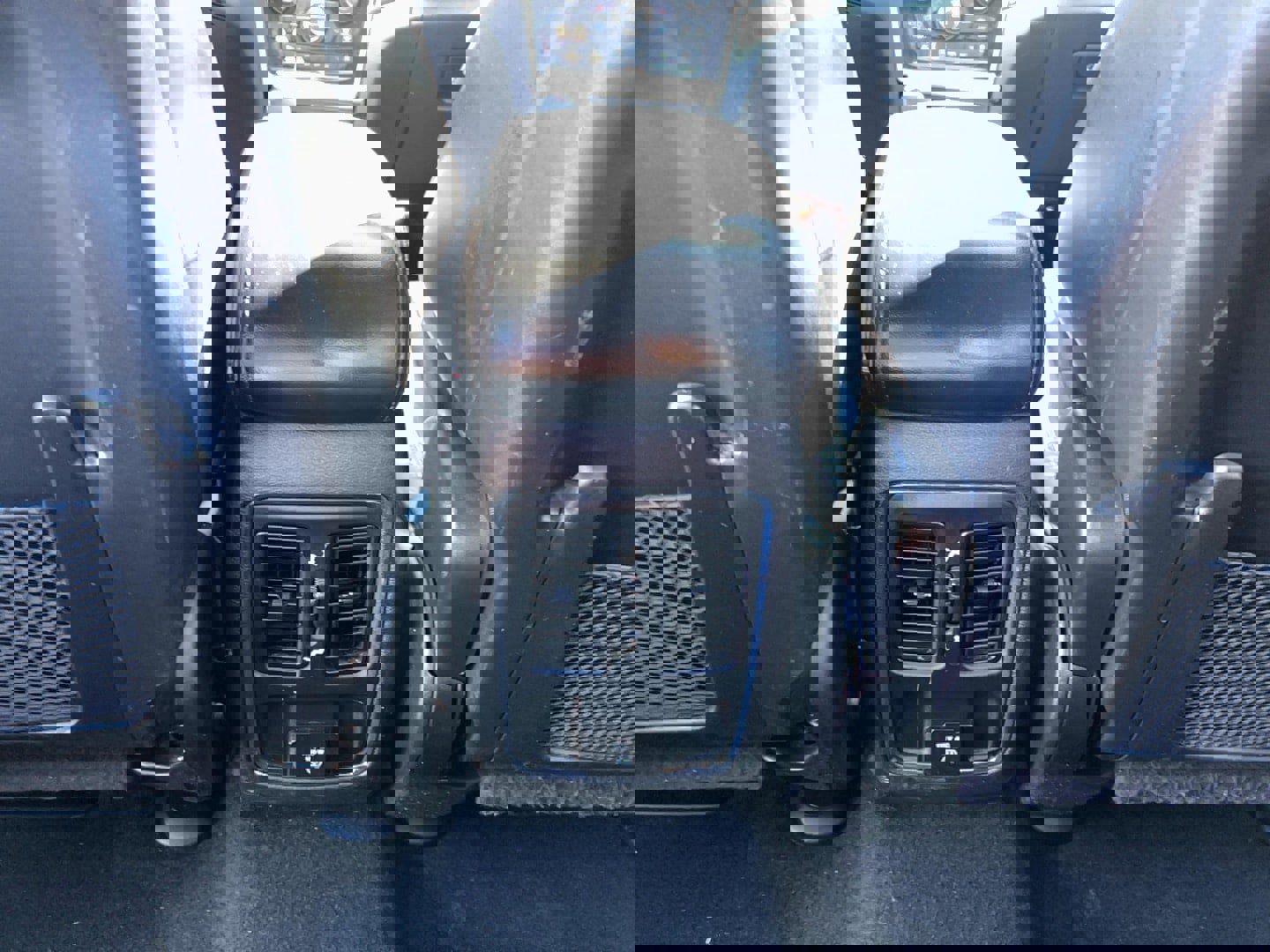 Used 2021 Jeep Grand Cherokee Laredo X image 27