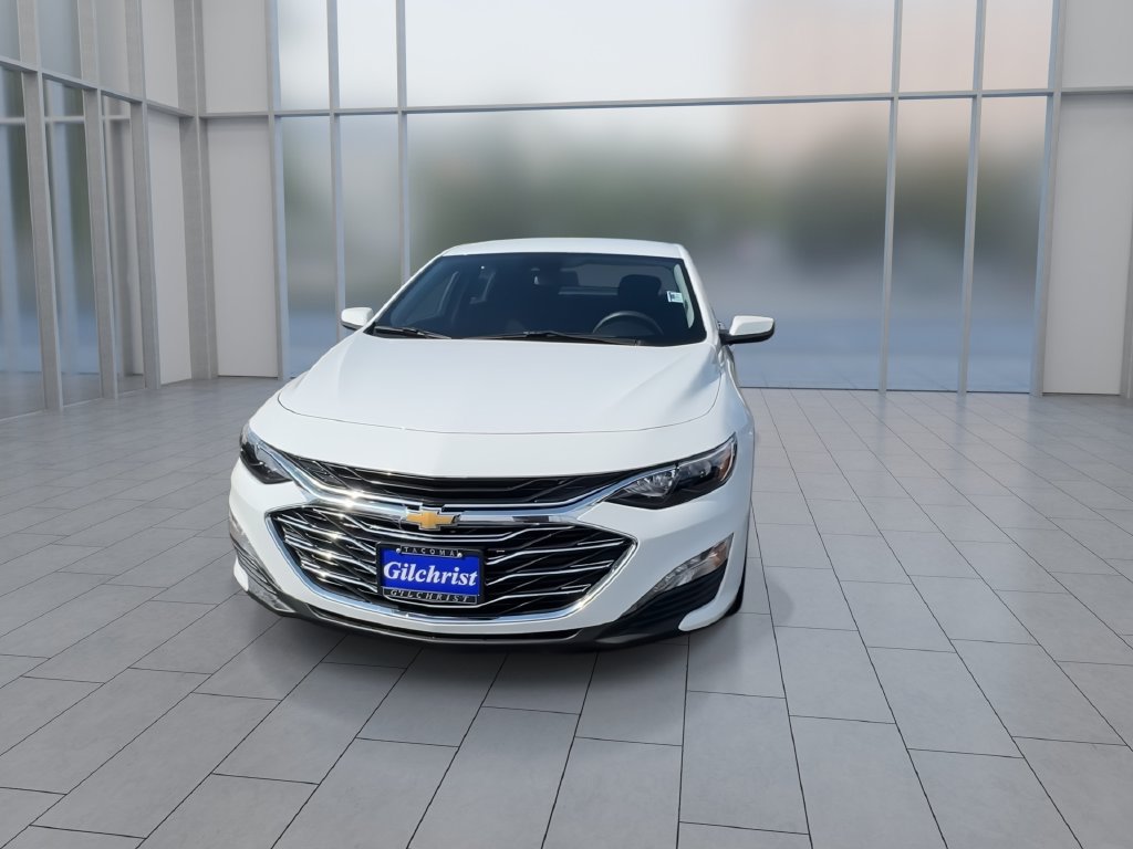 Used 2024 Chevrolet Malibu LT FWD image 3