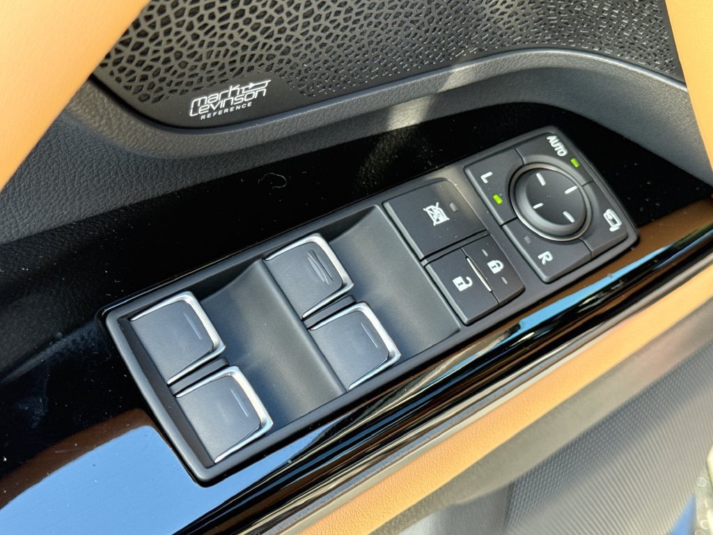 New 2026 Lexus LX 700h Luxury AWD/4WD image 14