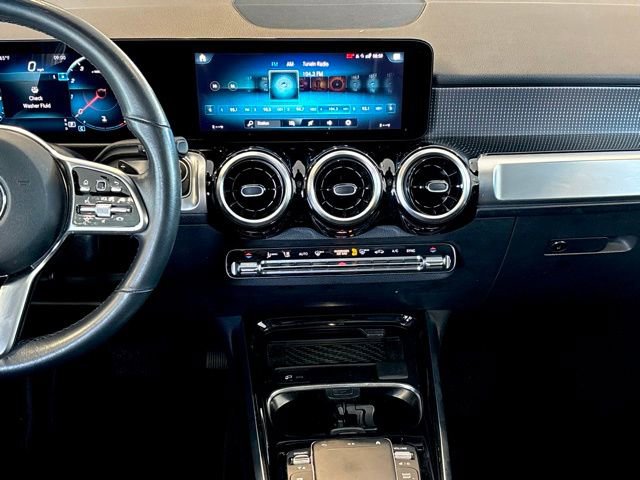 Certified 2022 Mercedes-Benz GLB 250 image 32