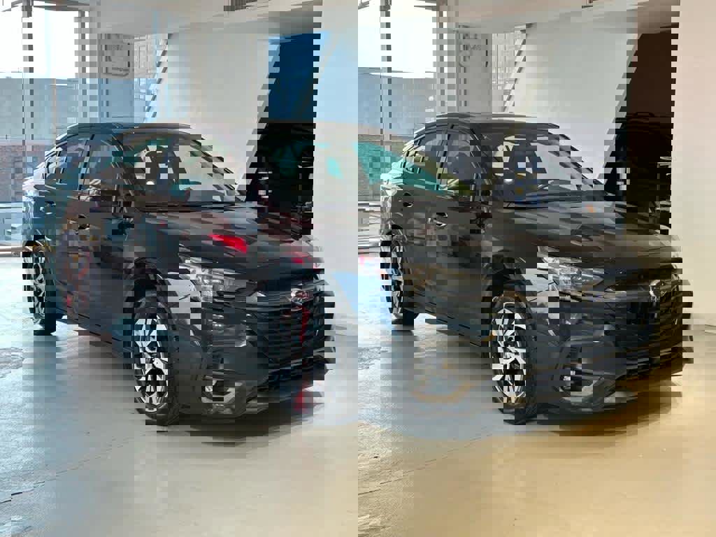 Used 2024 Subaru Legacy Premium image 3