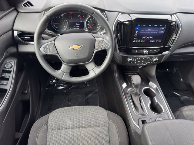 Used 2023 Chevrolet Traverse LT AWD/4WD image 15