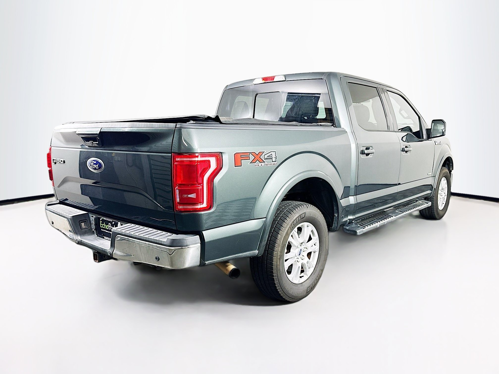 Used 2015 Ford F150 Lariat w/ Equipment Group 501A Mid AWD/4WD image 9