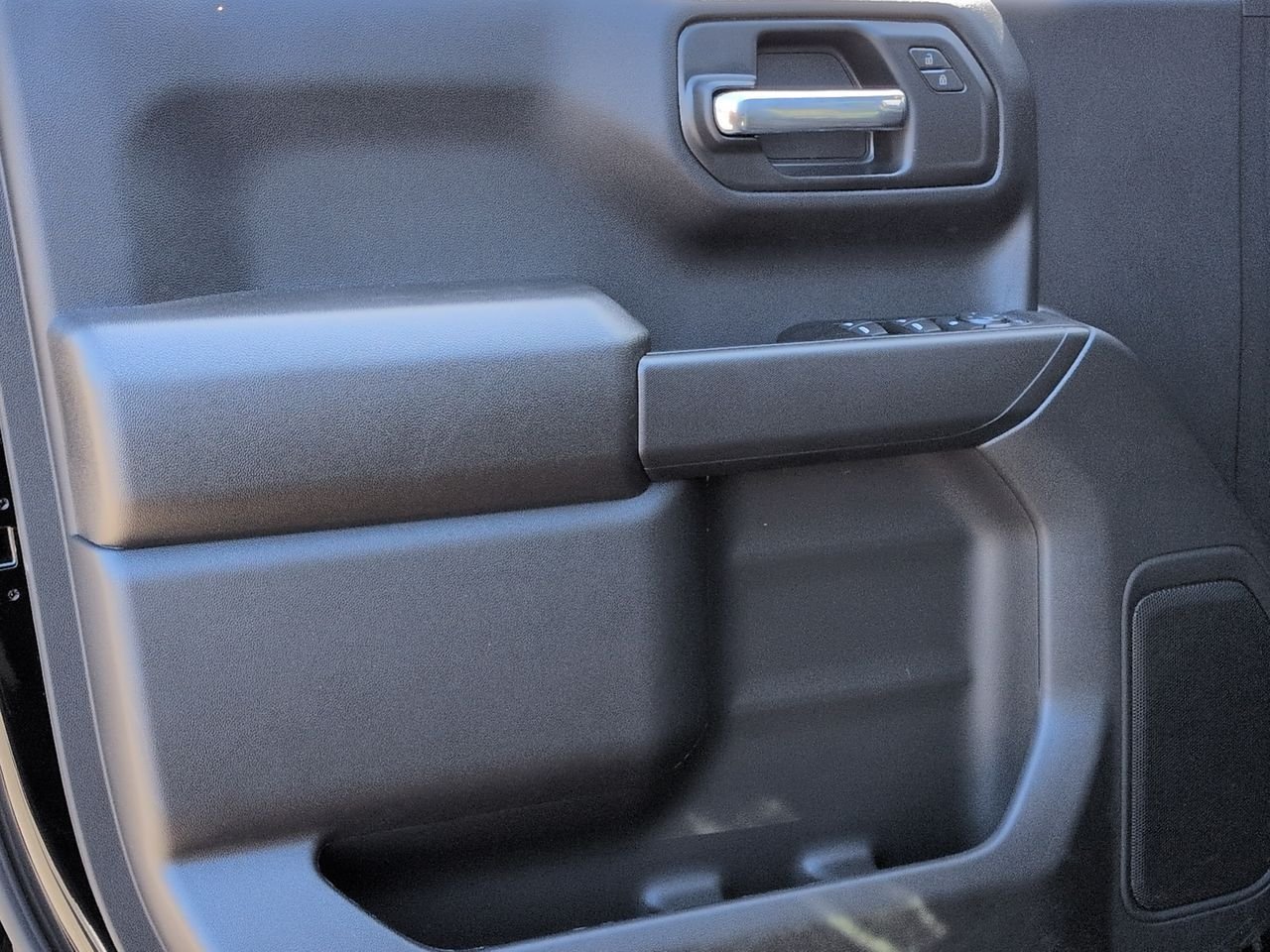 New 2026 Chevrolet Silverado 1500 Custom AWD/4WD image 23